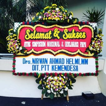 jual-karangan-bunga-papan-peresmian-wisuda-di-jatinangor